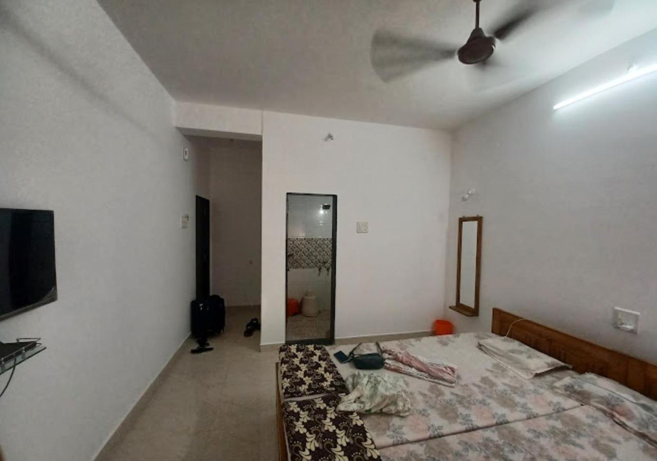 Bapat Niwas Home Stay Ganpatipule Zewnętrze zdjęcie
